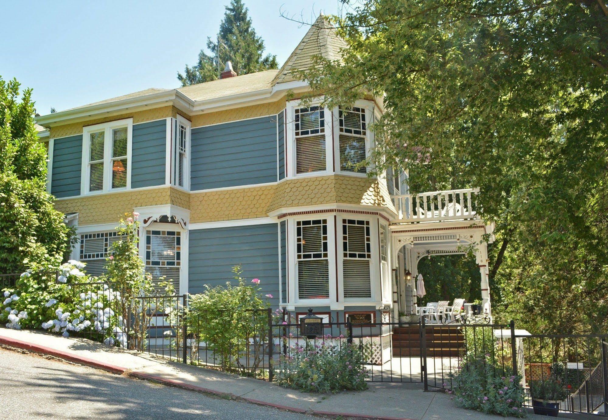 Deer Creek Inn Невада-Сити Экстерьер фото